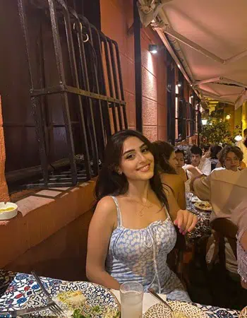 Aradhya classy escorts female Begumpet