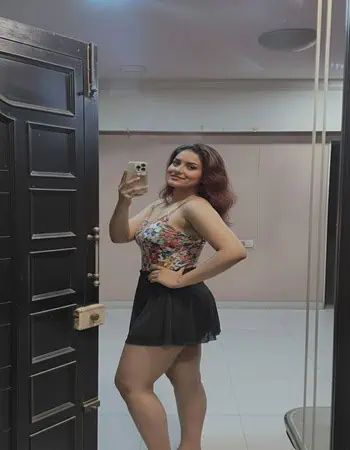 Neha premium escort available at Gachibowli
